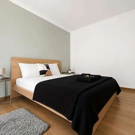 Lägenhet Bright & Spacious 3br In Ta Xbiex, Full Ac & Wifi Ta Xbiex